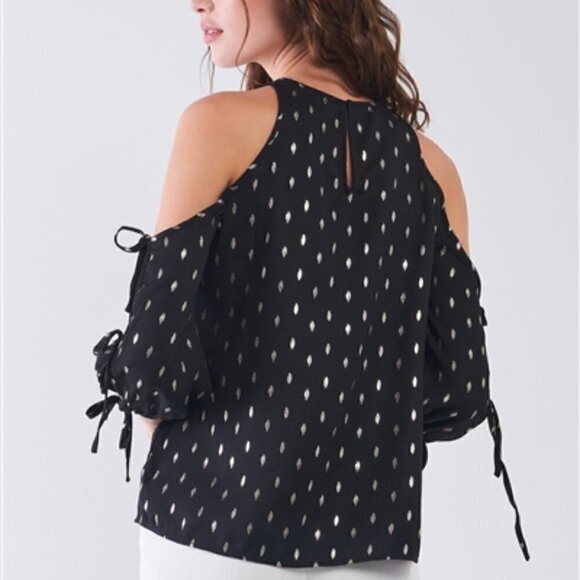 🔥🔥SALE🔥🔥SUGAR + LIPS Black & Gold Print Cold Shoulder Top NWT - Picture 3 of 5